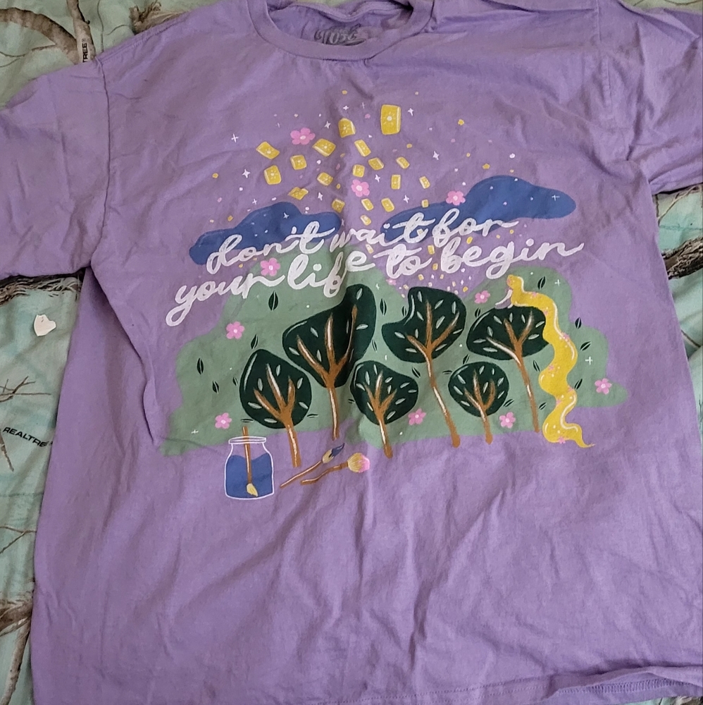 New disney tangled tee medium